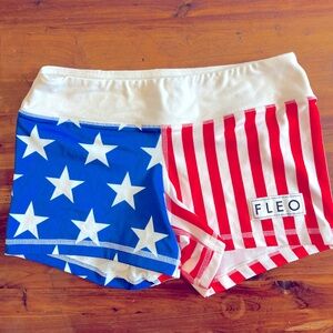 Fleo Shorts